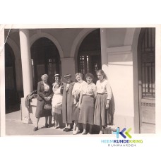 Lourdes 1958 Dina Damen - onb. - Marie Pastoor Drost - Doortje Pastoor - .. Pastoor - onb. Coll HKR geschonken door H.v-d Laag F000005